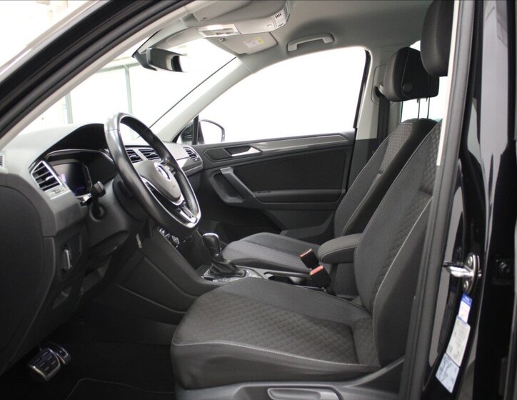 Volkswagen Tiguan SUV / Terénní 2,0 l 140 kw