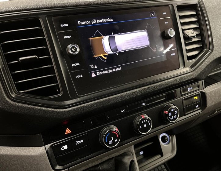 Volkswagen Crafter 10