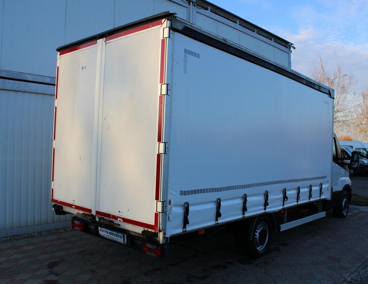 Iveco Daily Ostatní 2,3 l 114 kw