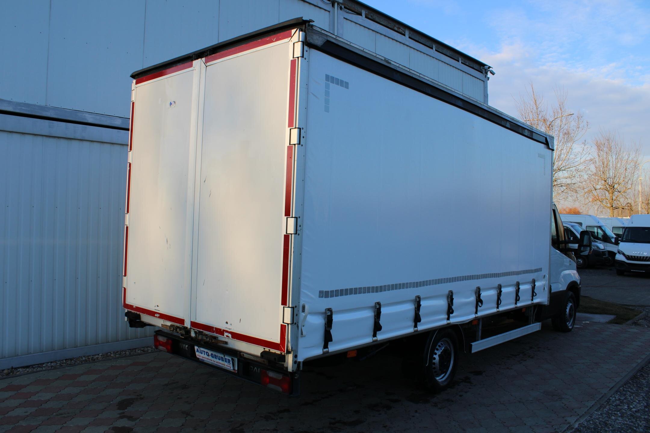 Iveco Daily Ostatní 2,3 l 114 kw