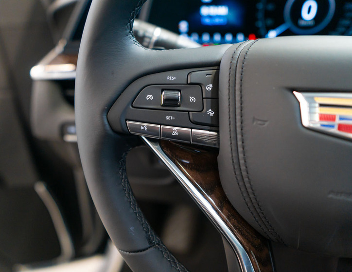 Cadillac Escalade 22