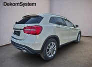 Mercedes-Benz GLA 3