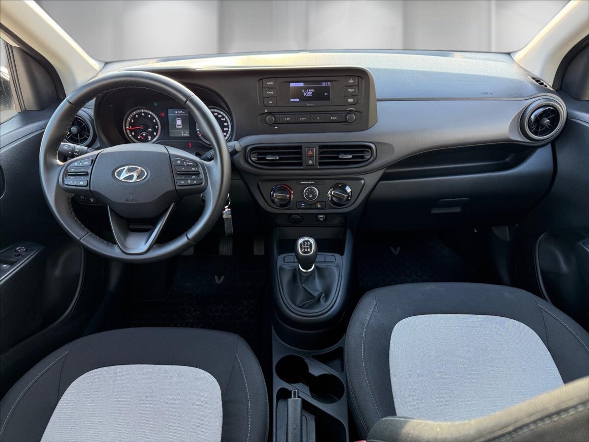 Hyundai i10 Hatchback 998,0 49 kw