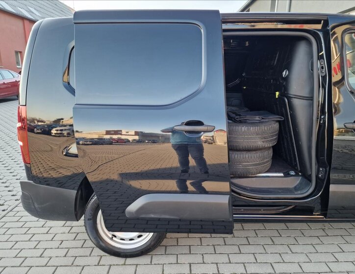 Opel Combo 16