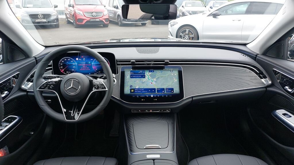 Mercedes-Benz Třídy E Sedan / Limuzína 2,0 l 145 kw