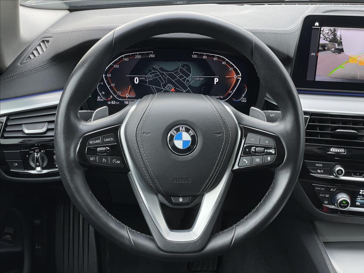 BMW Řada 5 Sedan 3,0 l 250 kw