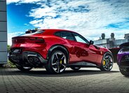 Ferrari Ostatní SUV / Terénní 6,5 l 529 kw