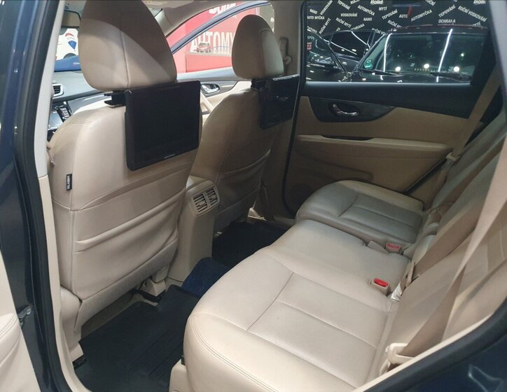 Nissan X-Trail MPV 1,6 l 96 kw