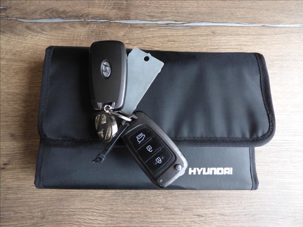 Hyundai i30 Liftback 1,6 l 100 kw