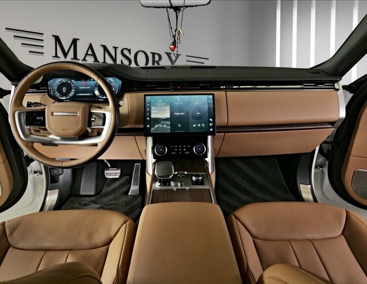 Land Rover Range Rover SUV 4,4 l 390 kw