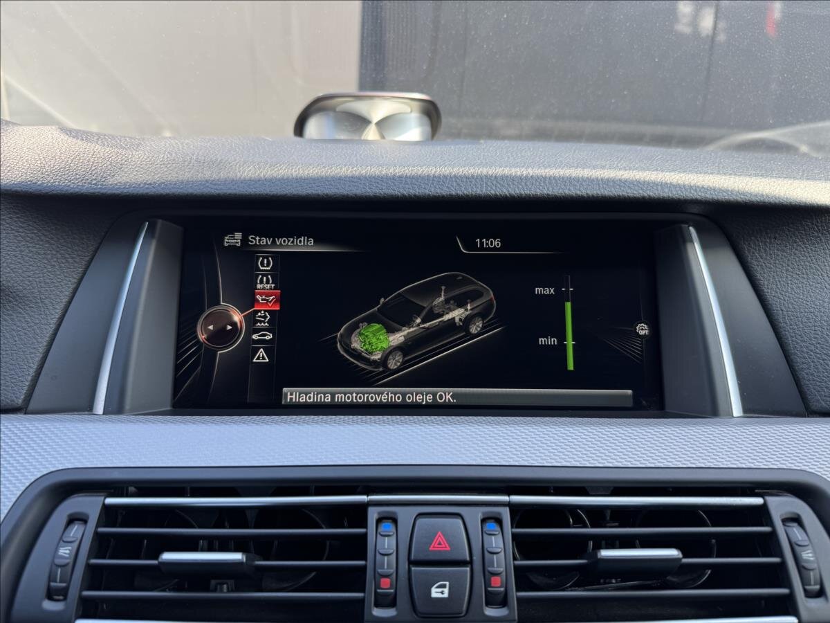 BMW Řada 5 Kombi 3,0 l 230 kw