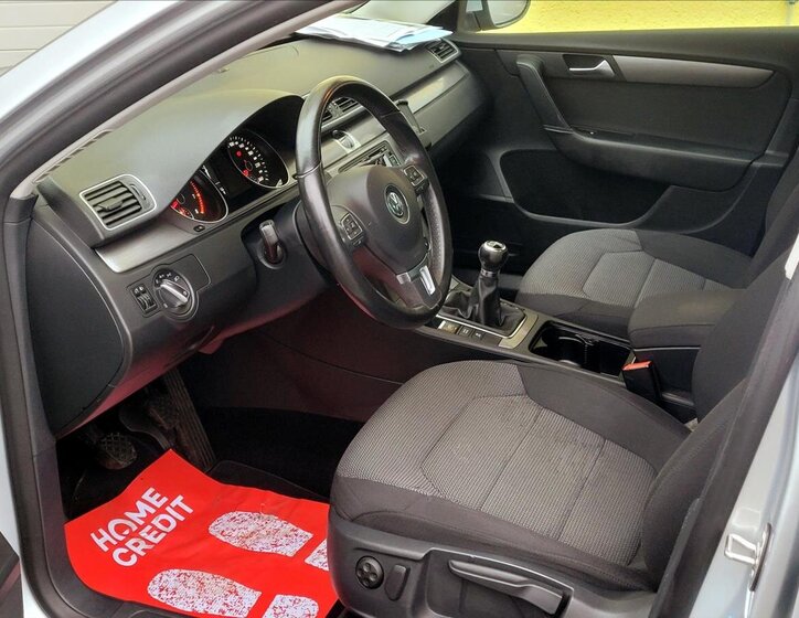 Volkswagen Passat Kombi 1,4 l 90 kw