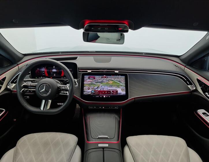 Mercedes-Benz Třídy E 13