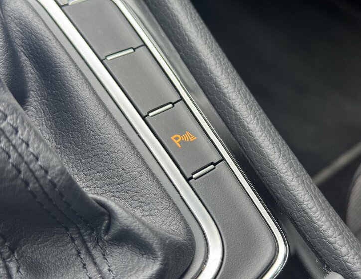 Volkswagen Golf Kombi 1,5 l 110 kw