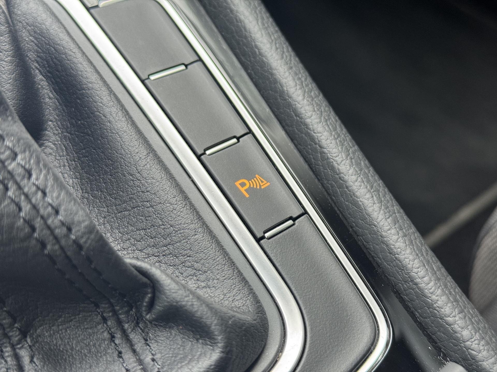 Volkswagen Golf Kombi 1,5 l 110 kw