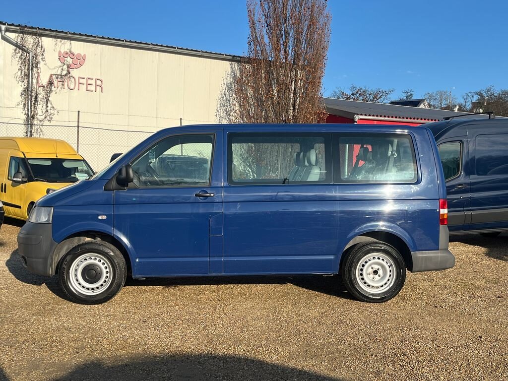 Volkswagen Caravelle