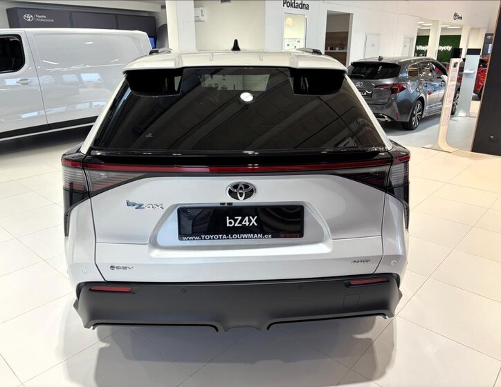 Toyota bZ4X SUV 0,0 252 kw