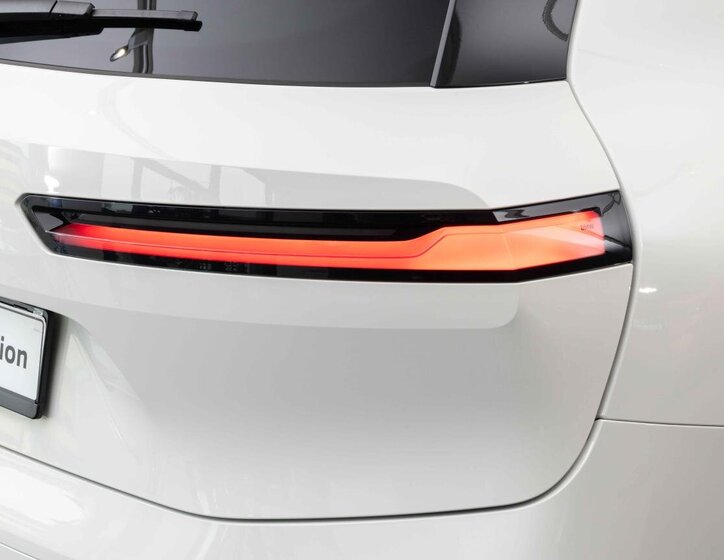 BMW iX SUV 0,0 240 kw