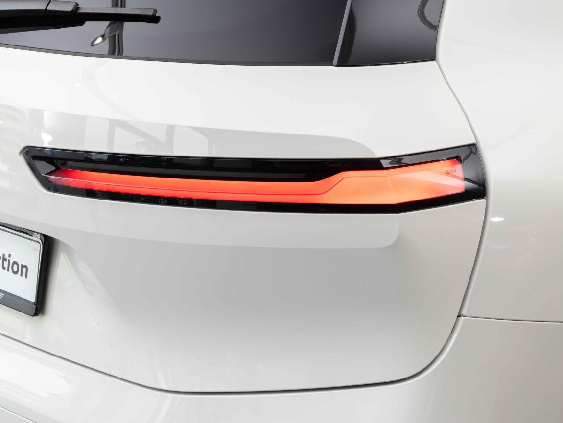 BMW iX SUV 0,0 240 kw