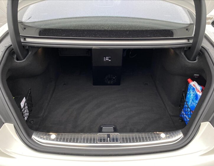 Mercedes-Benz Třídy S Kupé 4,0 l 450 kw