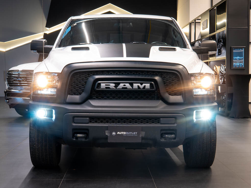 Dodge RAM Pick-up 5,7 l 291 kw