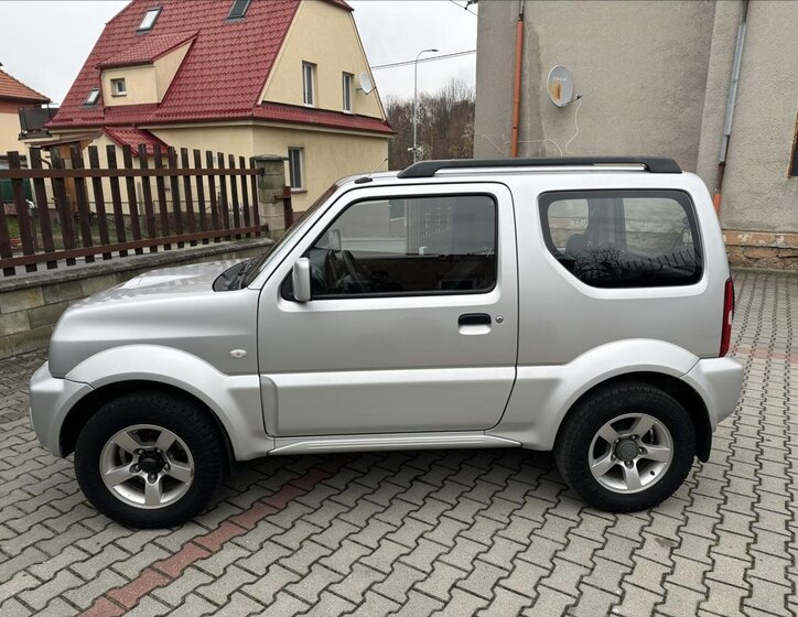 Suzuki Jimny 8