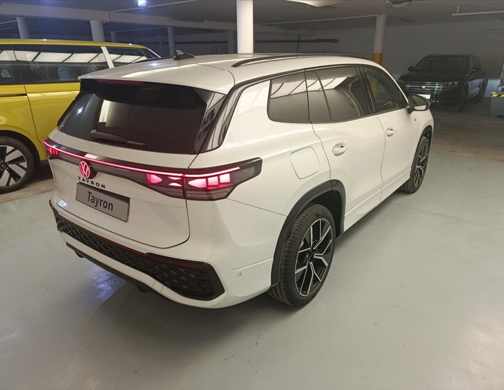 Volkswagen Tayron SUV / Terénní 2,0 l 150 kw