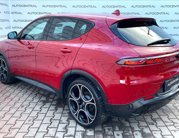 Alfa Romeo Tonale SUV 1,5 l 118 kw