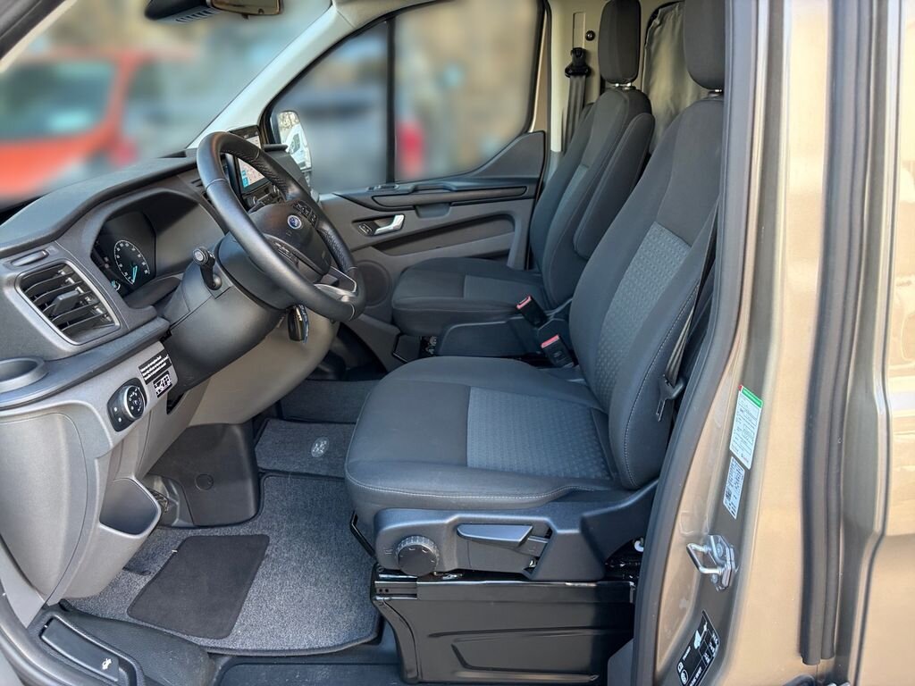 Ford Tourneo Custom Kombi 2,0 l 136 kw