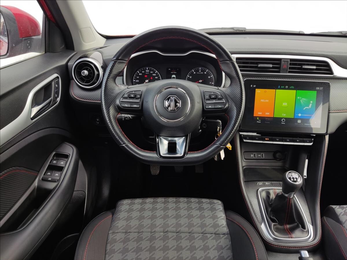 MG ZS SUV / Terénní 1,5 l 78 kw