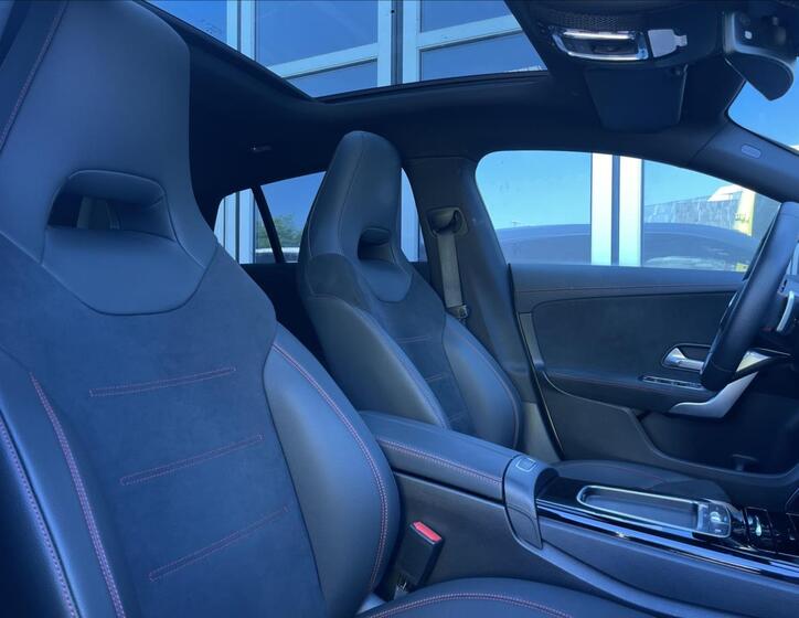 Mercedes-Benz CLA 14