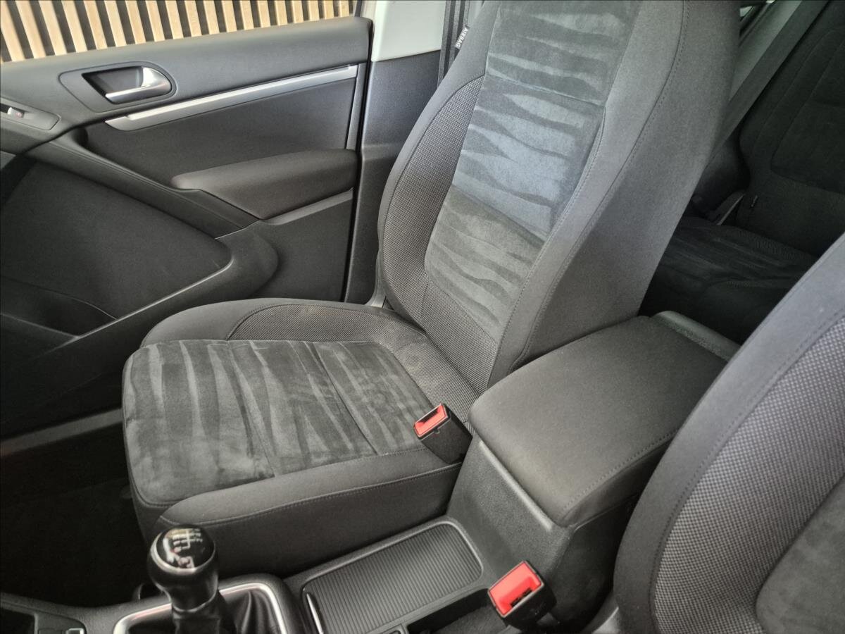 Volkswagen Tiguan SUV / Terénní 2,0 l 103 kw