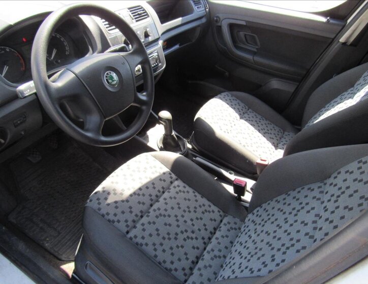 Škoda Praktik Skříň 1,2 l 51 kw