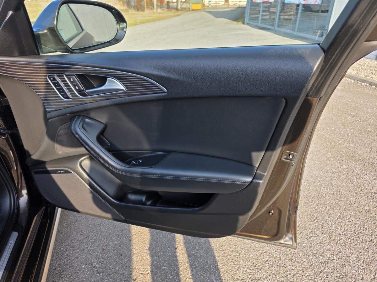 Audi A6 Allroad Kombi 3,0 l 200 kw