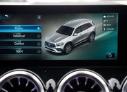Mercedes-Benz GLB SUV / Terénní 2,0 l 225 kw