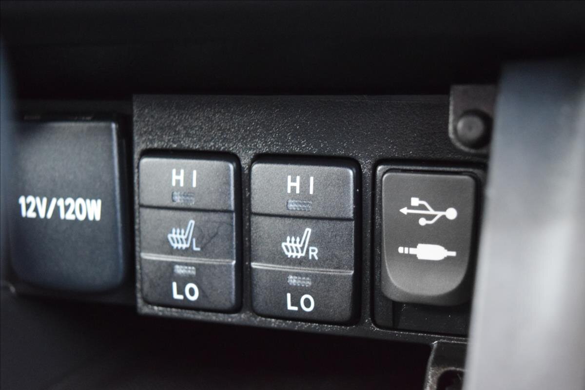 Toyota Auris Kombi 1,2 l 85 kw