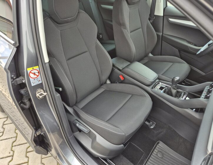 Škoda Karoq Hatchback 1,5 l 110 kw