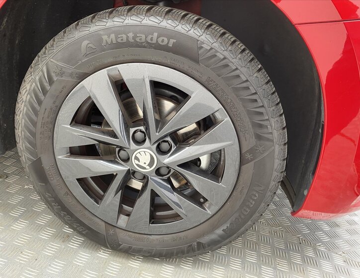 Škoda Fabia Hatchback 999,0 70 kw