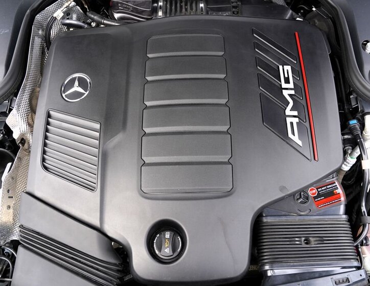 Mercedes-Benz AMG GT Sedan / Limuzína 3,0 l 325 kw