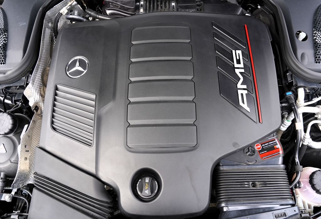 Mercedes-Benz AMG GT Sedan / Limuzína 3,0 l 325 kw