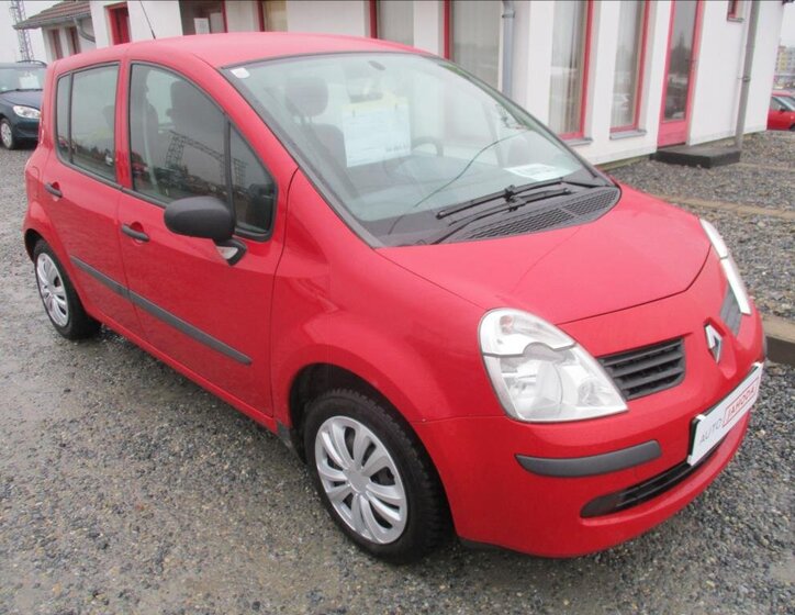 Renault Modus Hatchback 1,1 l 55 kw