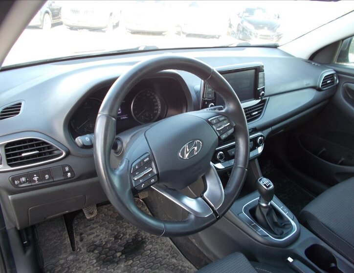 Hyundai i30 Kombi 998,0 88 kw