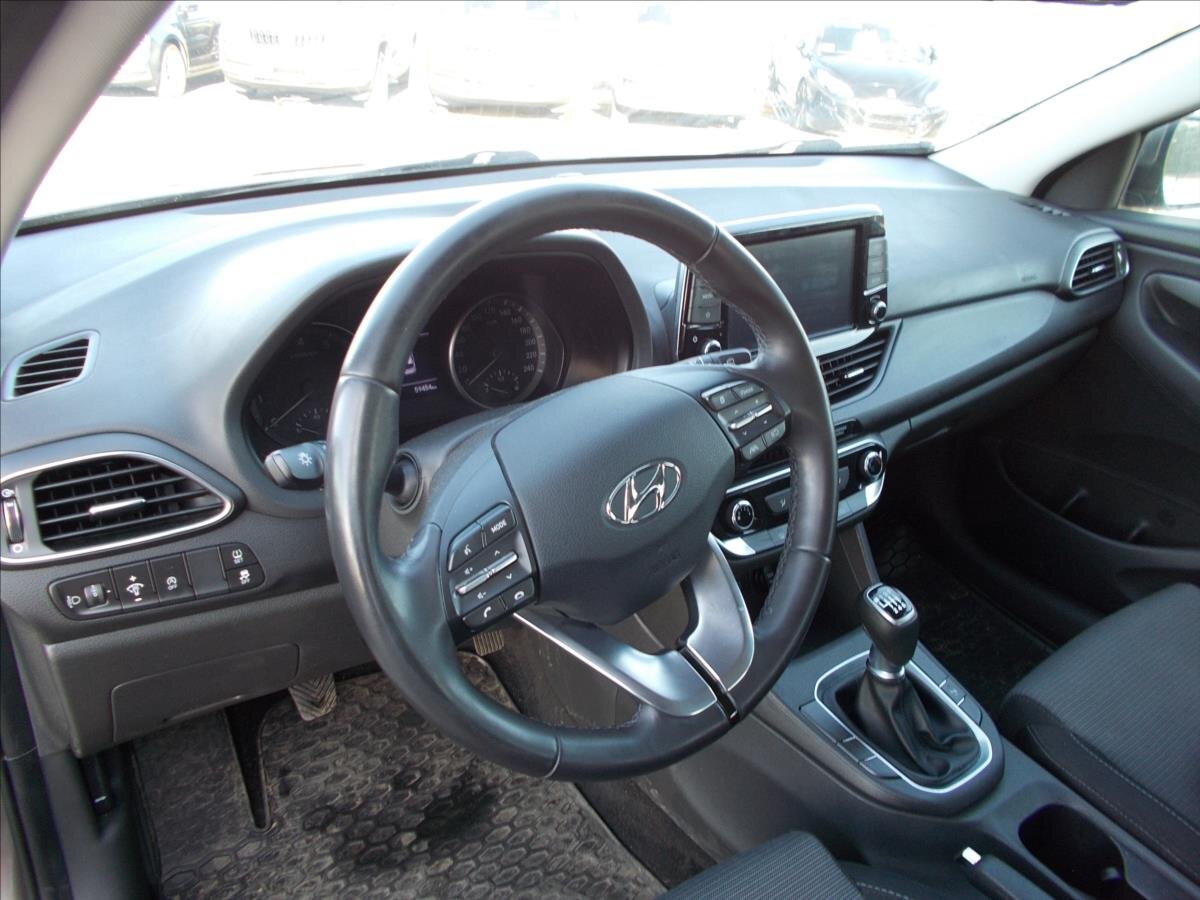 Hyundai i30 Kombi 998,0 88 kw