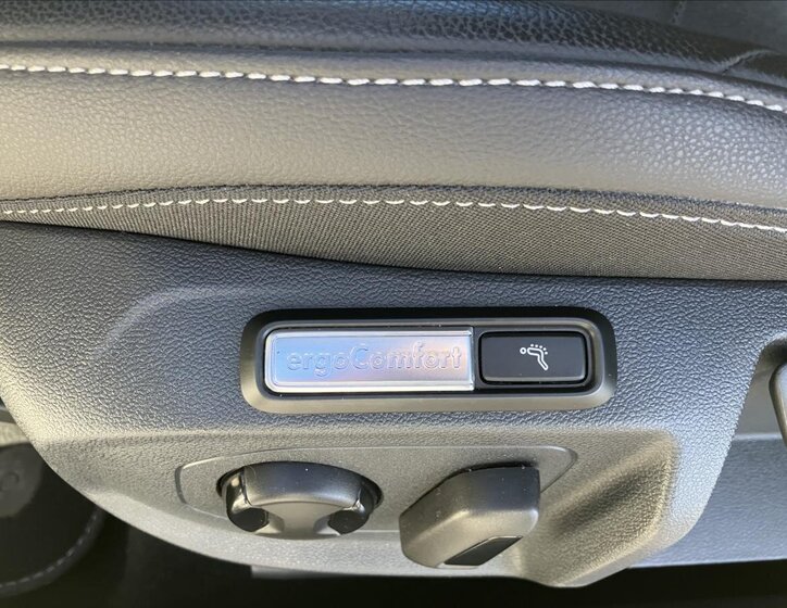 Volkswagen Arteon Kombi 2,0 l 147 kw