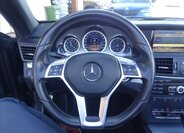 Mercedes-Benz Třídy E 32