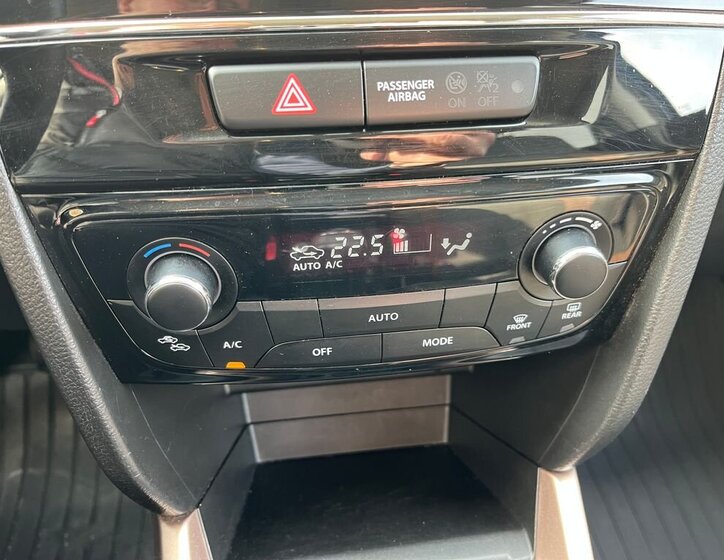 Suzuki Vitara SUV / Terénní 1,6 l 88 kw