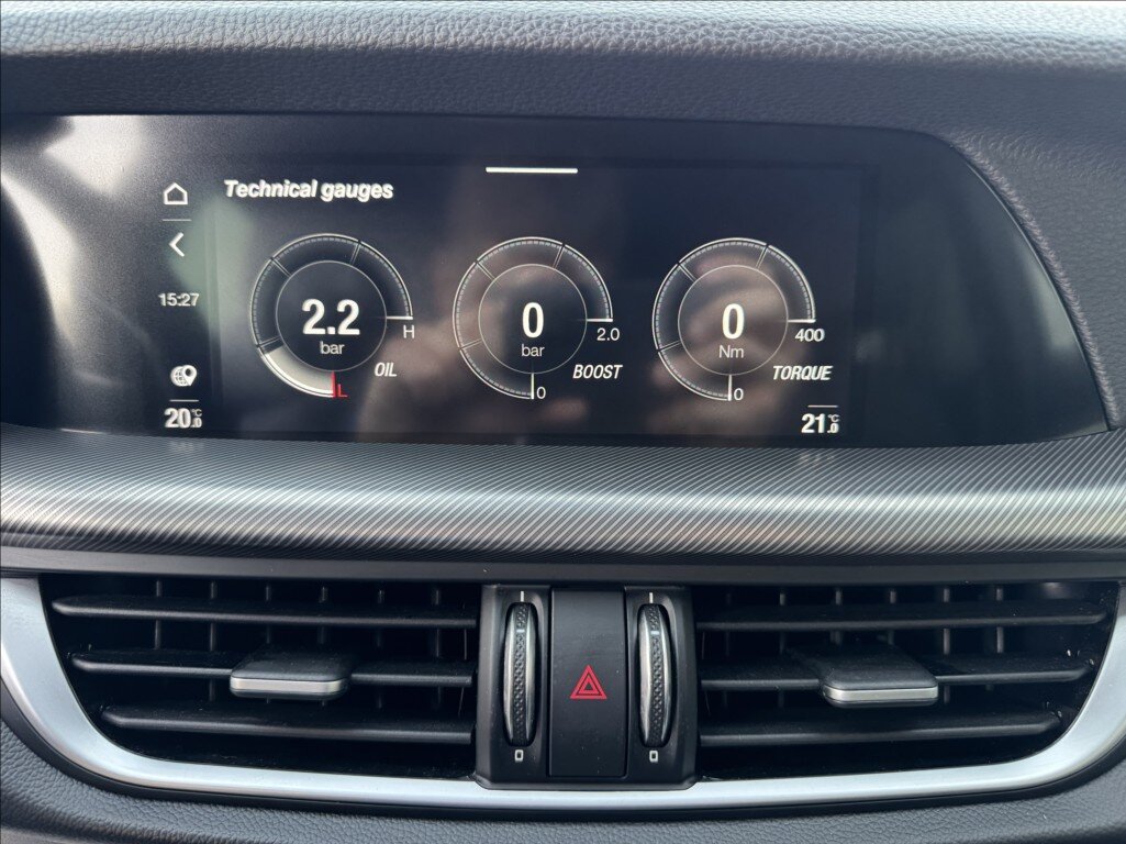 Alfa Romeo Stelvio SUV 2,0 l 206 kw