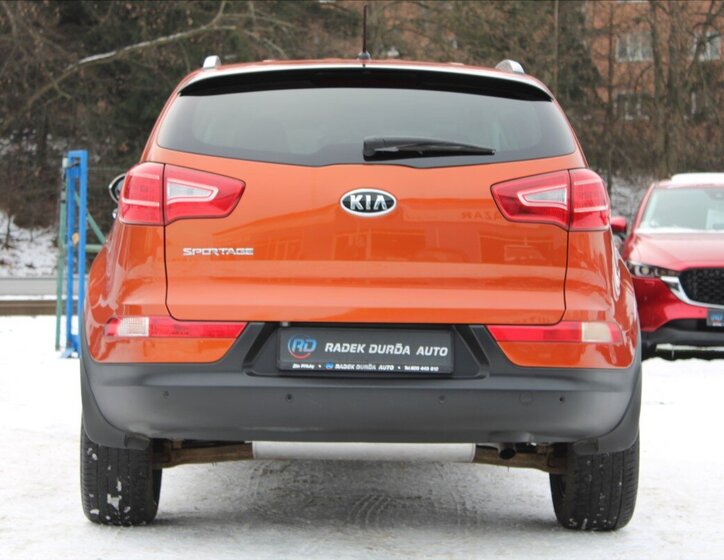 KIA Sportage SUV 2,0 l 120 kw