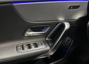 Mercedes-Benz CLA 12