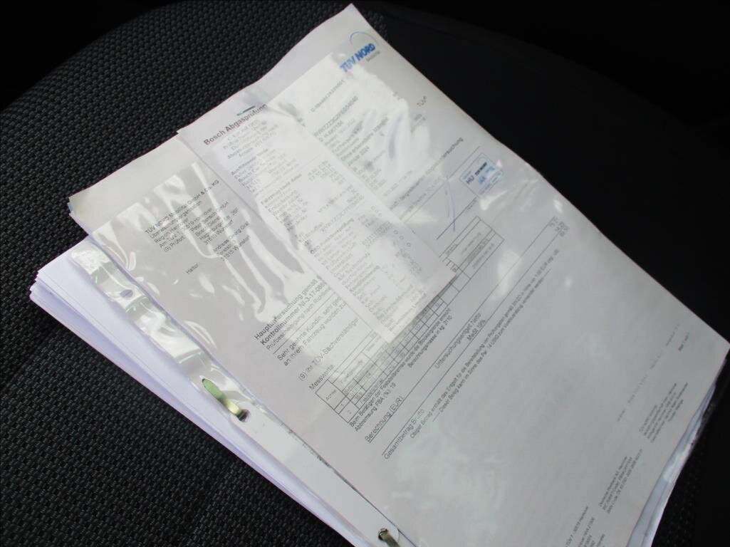 Volkswagen Passat Kombi 1,4 l 90 kw